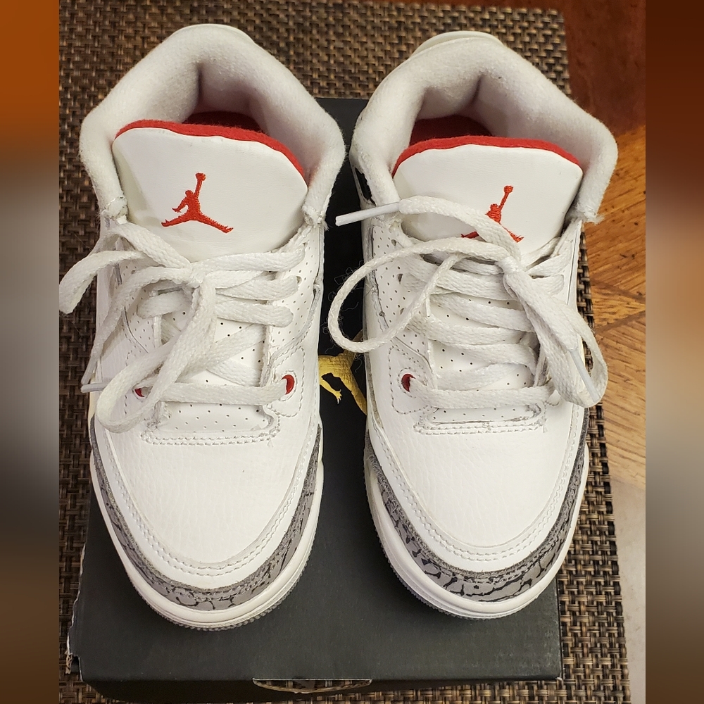 Kids Jordan 3 Retro (PS) - Size 11c